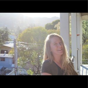 Meet your Posher, Stephanie